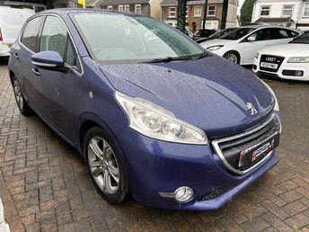 Used PEUGEOT 208 in Pontyclun, South Wales for sale