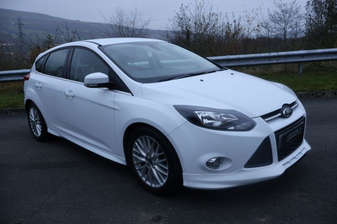 Used FORD FOCUS in Pontyclun, South Wales for sale