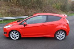 FORD FIESTA ZETEC S - 2277 - 4