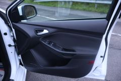 FORD FOCUS ZETEC S S/S - 2278 - 17