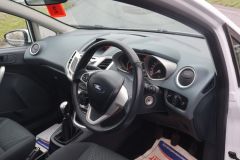 FORD FIESTA ZETEC - 2276 - 9