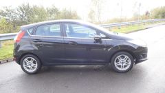 FORD FIESTA ZETEC - 2258 - 5