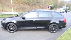 SKODA OCTAVIA BLACK EDITION TDI CR - 2270 - 5